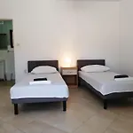 Гостевой дом Trim And Ловиште