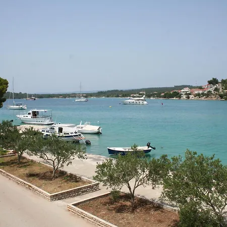 Trim And 3* Lovište