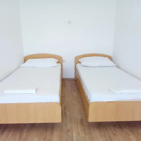 Trim And 3* Lovište