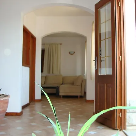 Konukevi Trim And 3*